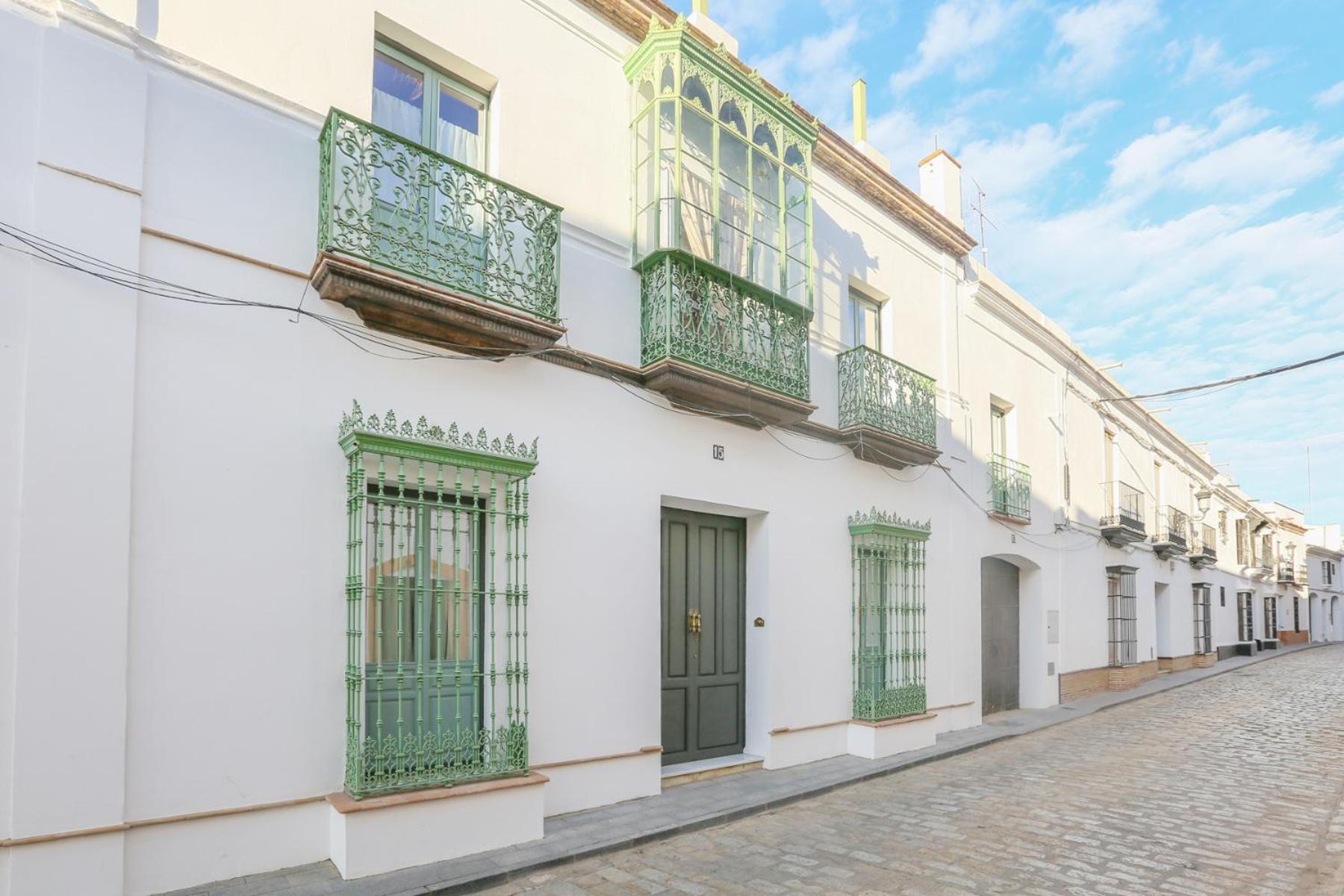 Gasthaus Casa Senorial Con Piscina. Casa Donna Isabel Peñaflor Exterior foto
